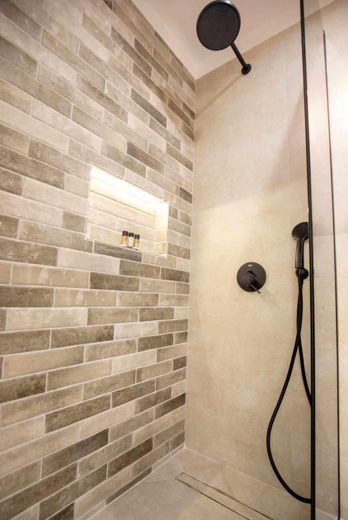 Golden City Center Suites Rhodes City Eksteriør billede