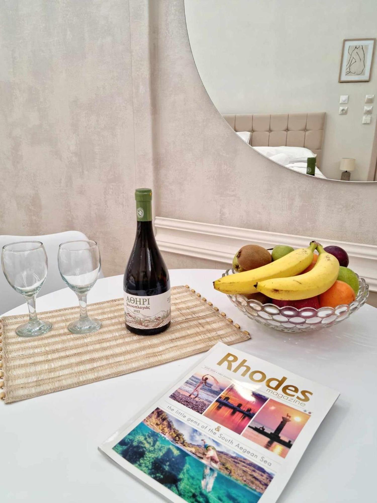Golden City Center Suites Rhodes City Eksteriør billede